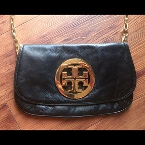 Tory Burch Logo Clutch