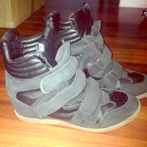 Wedge booties - Picture 1 of 4