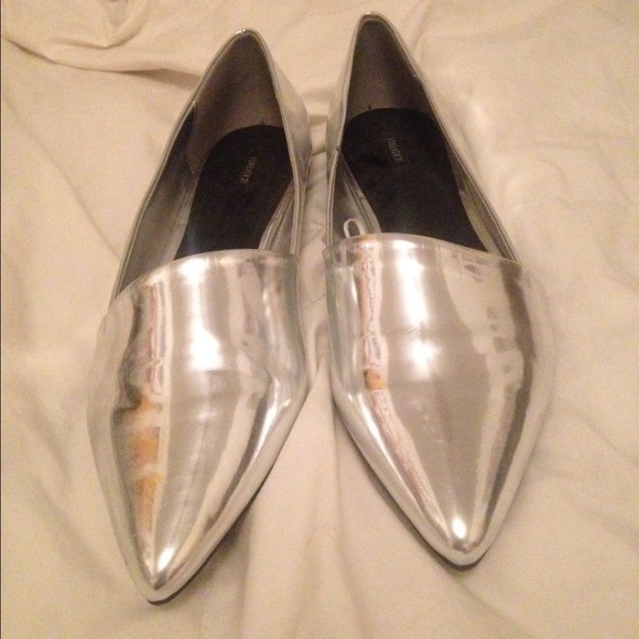 ✨✨SILVER FLATS✨✨