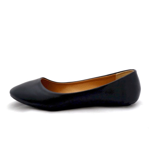 Black Flats by ShuShop - Picture 2 of 3