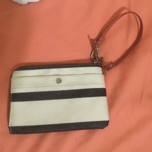 LIKE NEW Fossil Wristlet