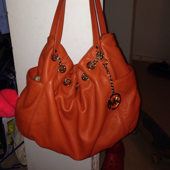 Michael kors purse