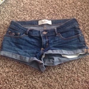 HOLLISTER SHORTS