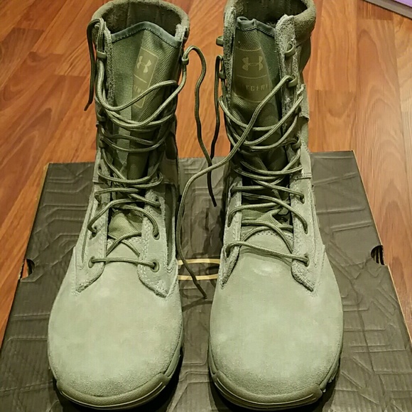 UNDER ARMOUR MEN'S SHOES - Picture 2 of 4