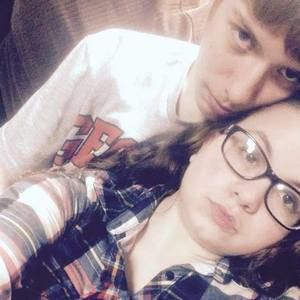 Meet your Posher, Davis