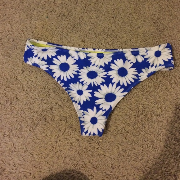 Floral bikini bottoms
