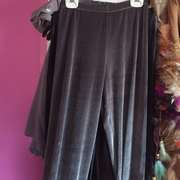 Velvet leggings