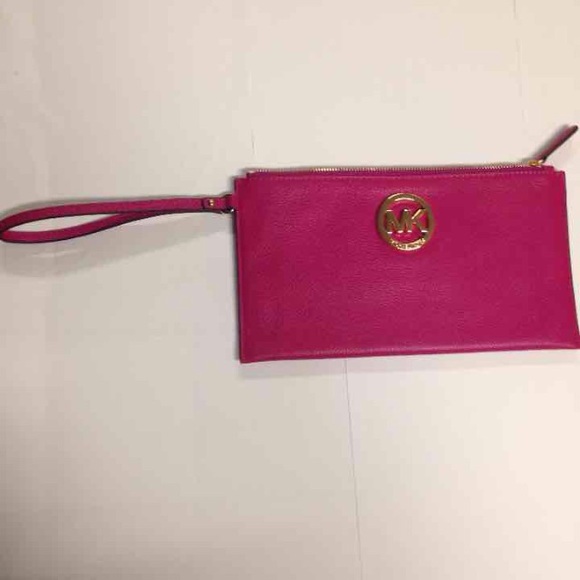 Michael Kors Wristlet Bag