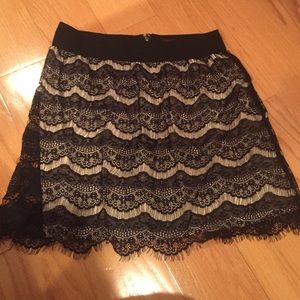 Gorgeous Black and Tan lace skirt