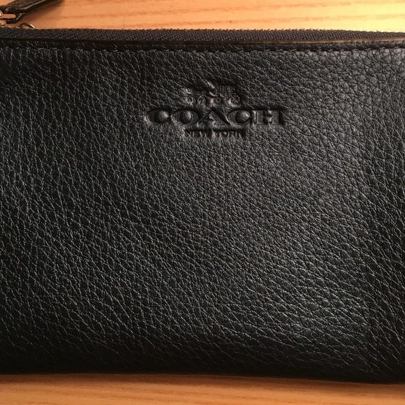 Brand new Silver/blue Coach wristlet! - Picture 2 of 4