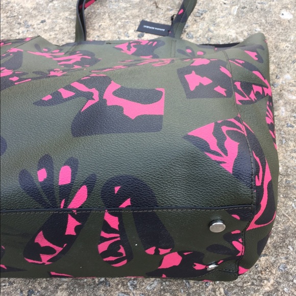 Banana Republic Tote - Picture 2 of 3