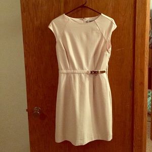 Jennifer Lopez Light Pink Dress with Silver Belt