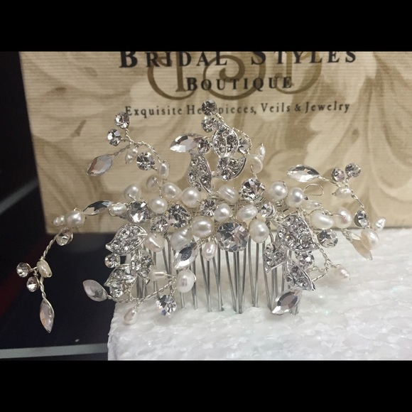 Bridal headpiece