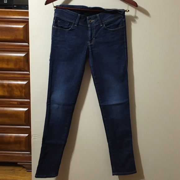 Guess Jeans
