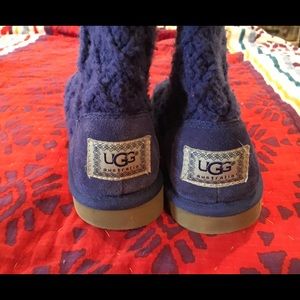 Purple knitted Ugg boots