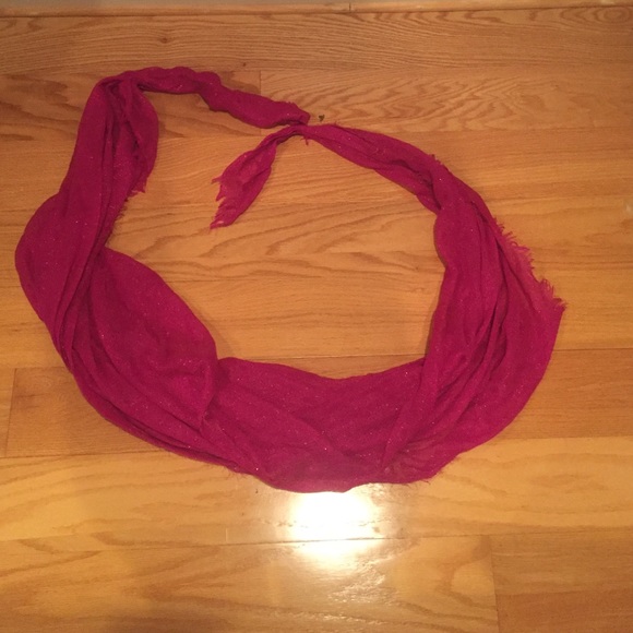Pink sparkly scarf - Picture 2 of 2