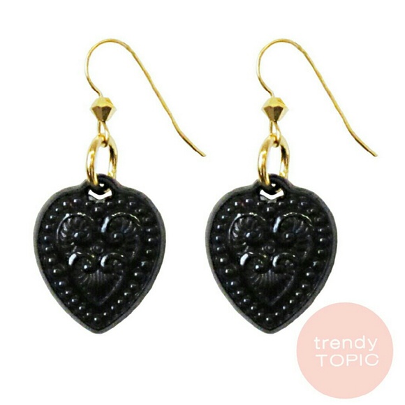 Starlet "LAMOUR" Earrings