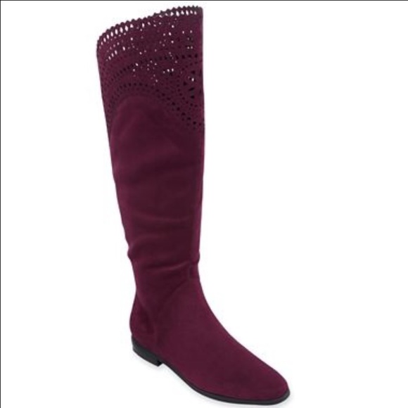 Burgundy Over the Knee Lace Boots! (10)