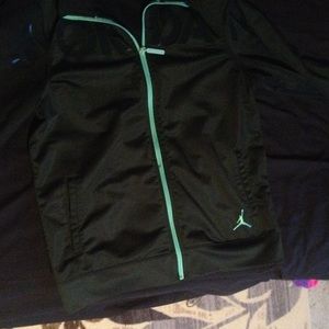 Zip up jordan sweatshirt