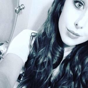 Meet your Posher, Lacey