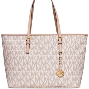 Michael Kors jet set large tote- great condition