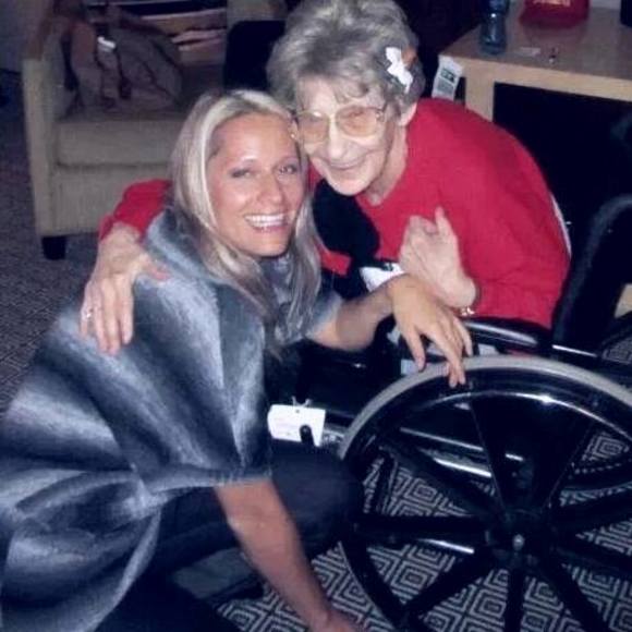 Meet your Posher, Jessica