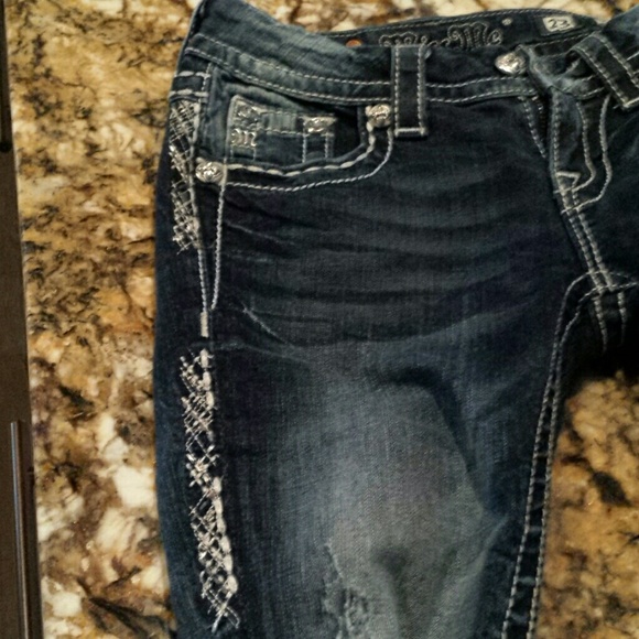 Size 23 - Picture 2 of 3