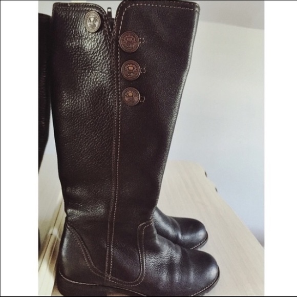 NWOT Söfft Boots 7.5