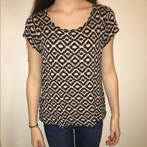 Cute blouse with bow