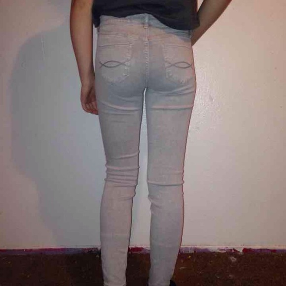 Grey Abercrombie and Fitch skinny jeans - Picture 2 of 2