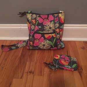 Vera Bradley crossbody with matching wallet