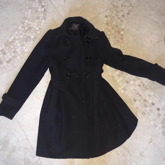 Black Winter Coat! Pre-loved! Purchased from f21.