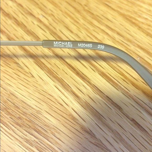 Michael Kors Sunglasses - Picture 3 of 4