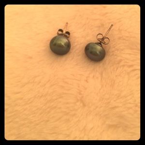 Pearl earrings