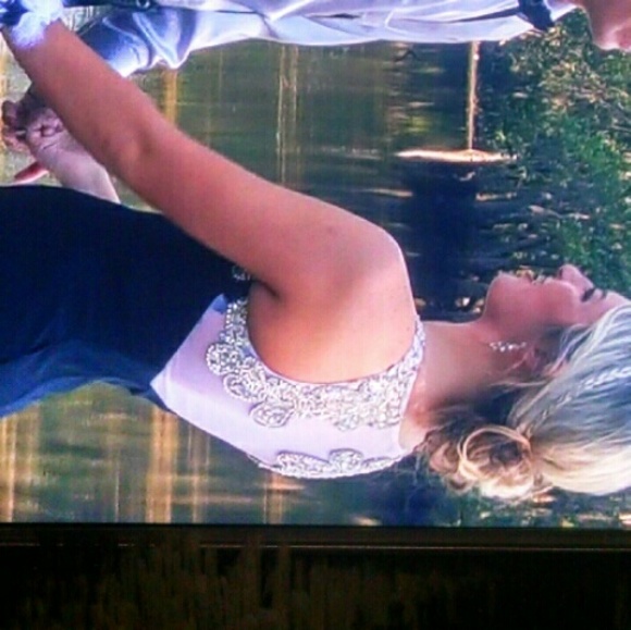 Dress - Picture 2 of 3