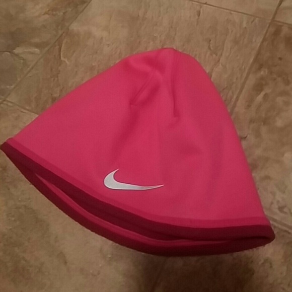 Nike Accessories - Hot Pink & Raspberry NIKE Running Hat Beanie