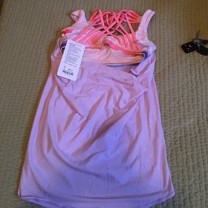 Lululemon NWT size 6 wild tank