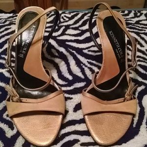 Kenneth Cole New York Strappy heels