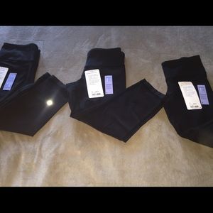 2 pairs of lululemon wunder under crops