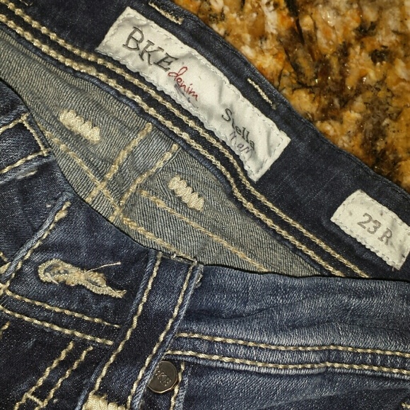 Size 23 - Picture 3 of 3