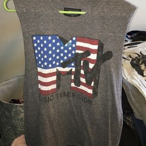 MTV logo shirt