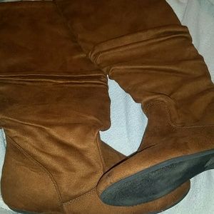 Brown boots