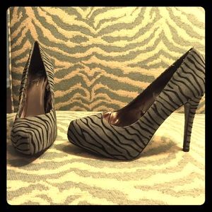 Zebra Striped High Heels - F21 size 8