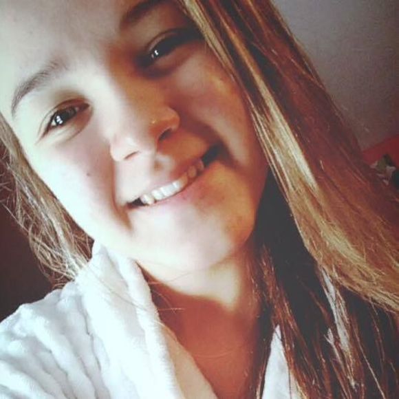 Meet your Posher, Jenesa