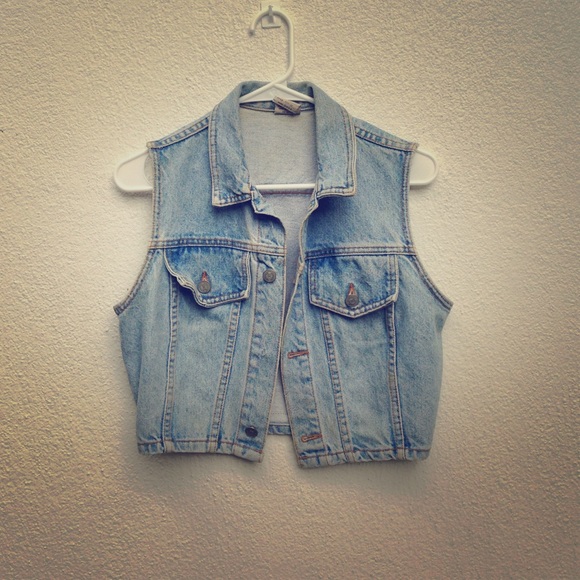 Cropped jean vest