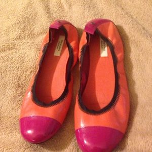 Vera Wang Flats Orange and Pink size  9 1/2