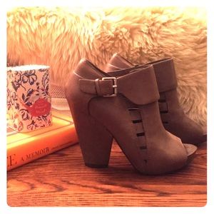 7 for all Mankind Booties