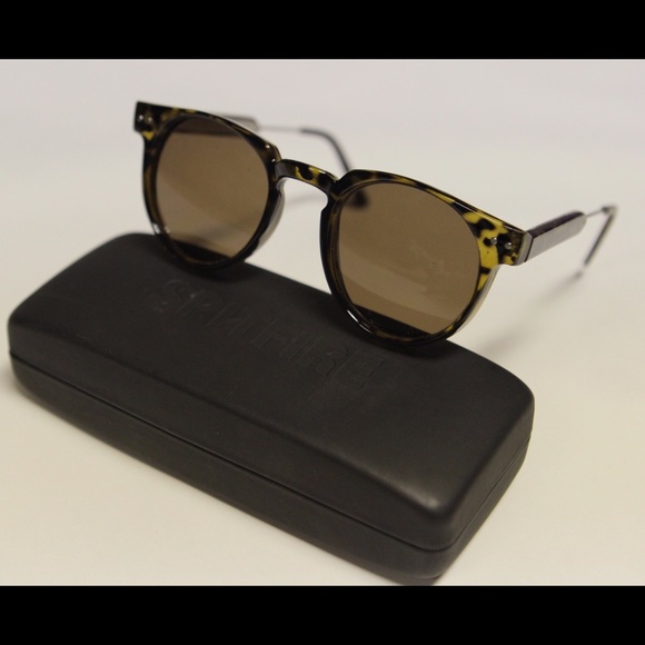 SPITFIRE Tortoise Round 'Lennon' Sunglasses