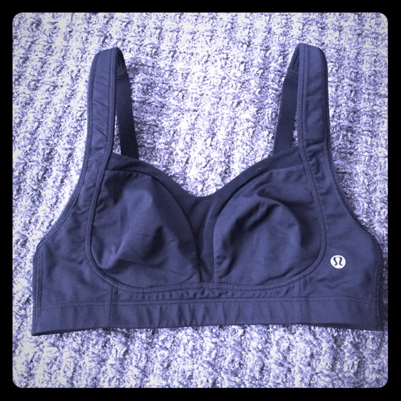 Lululemon black Ta Ta Tamer II sports bra 32C