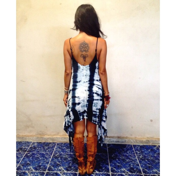 billabong blue tie dye fringe dress/beach cover up - Picture 3 of 4